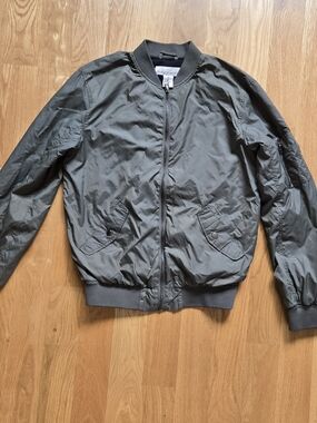 H&M Men's Bomber Jacket in Army Green